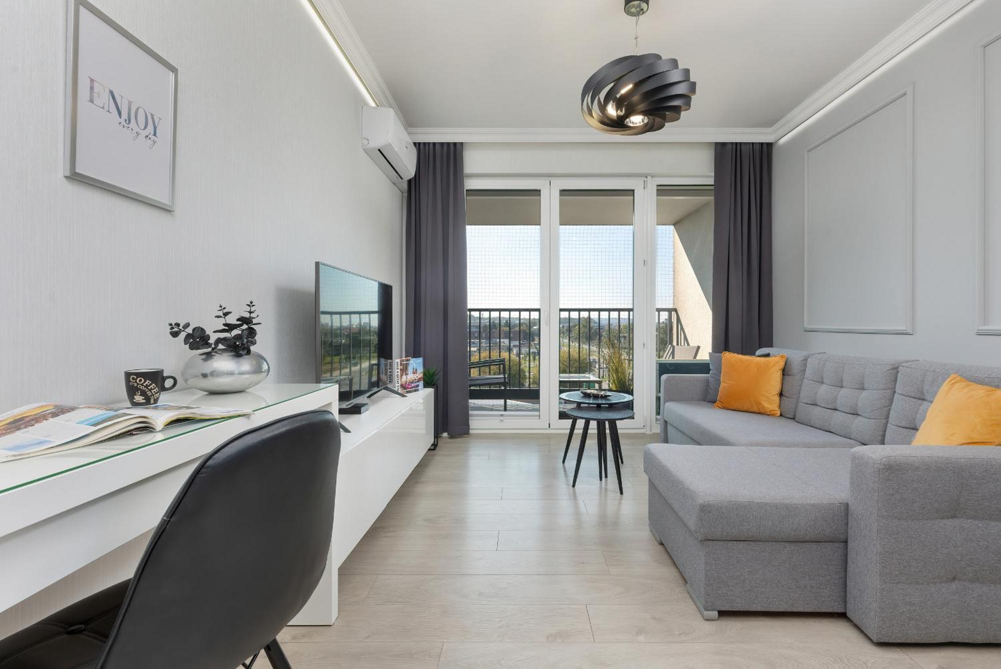 Podgorze Lipska Pet-Friendly Apartment With Balcony And Parking By Renters Prestige Kraków Eksteriør billede