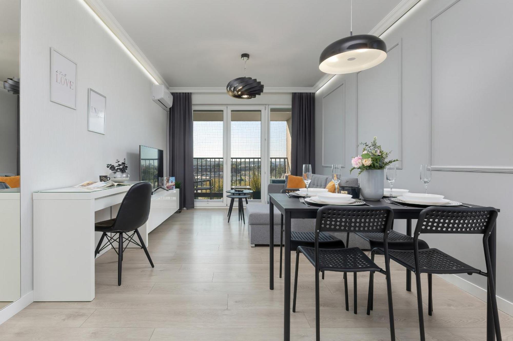 Podgorze Lipska Pet-Friendly Apartment With Balcony And Parking By Renters Prestige Kraków Eksteriør billede